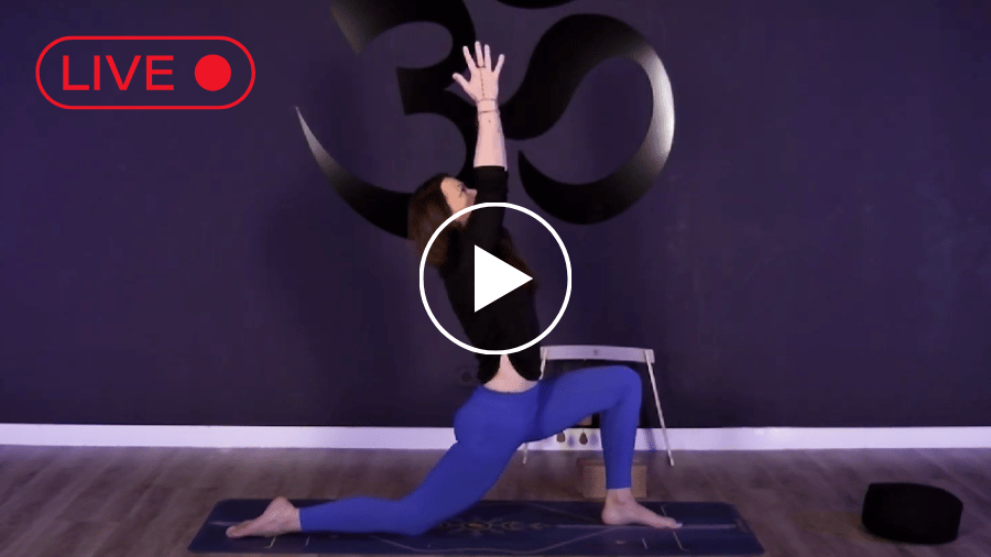 Live Yogales met Tristhanam