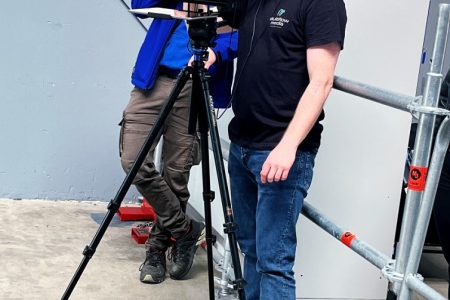 Backstage YouTube productie - aflevering opnemen met prompter
