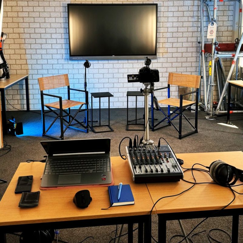 Podcast Studio - Multiflow Media